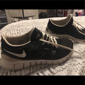 Nike Free Runs
